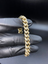 Load image into Gallery viewer, Miami Diamond Prong Set Cuban Bracelet
