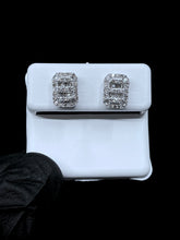 Load image into Gallery viewer, Baguette Earrings
