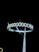 Load image into Gallery viewer, Diamond Cuban Bracelet 9mm
